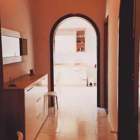 Casa Elegante Vista Mare Apartment